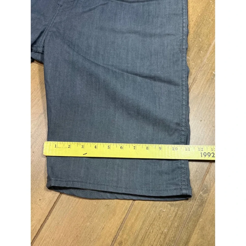Levis 569 Loose Straight Shorts Mens 33 Grey Denim Relaxed Fit Casual Summer
